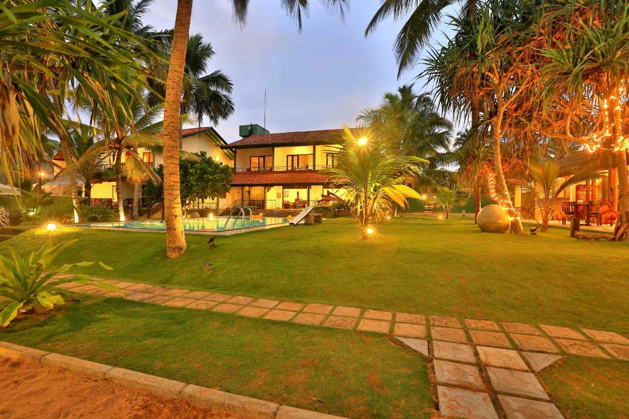 Sea Rock Villa Bentota Exterior foto